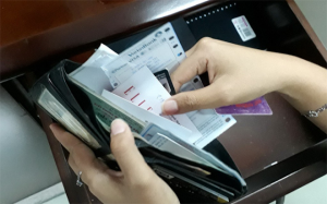 8 cách phát hiện chồng ngoại tình mà không phải chị em nào cũng biết