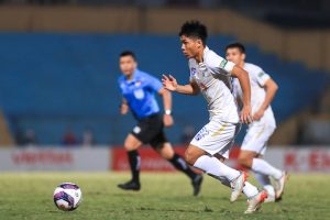 Nguyễn Văn Vĩ: Ngôi sao đang lên của bóng đá Việt Nam